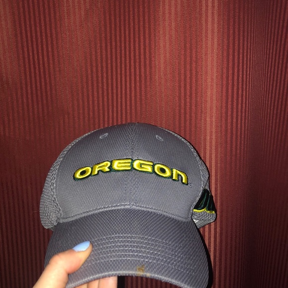 Oregon Ducks Hat - Picture 1 of 3